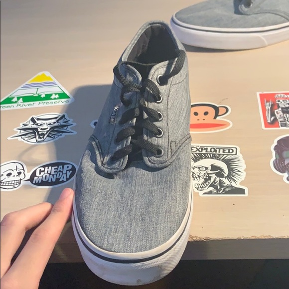 Vans - Picture 8 of 8
